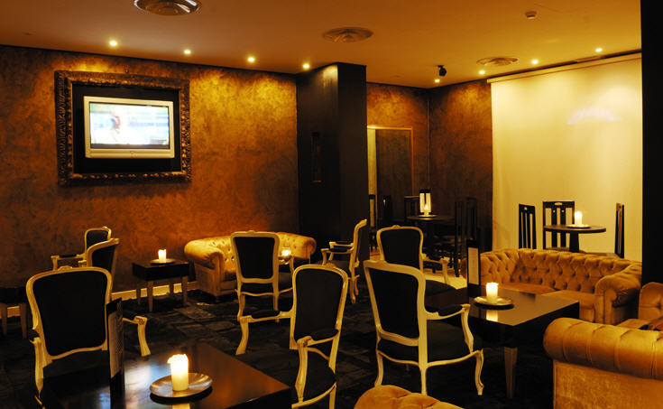 B&B Hotel 萨索洛 外观 照片